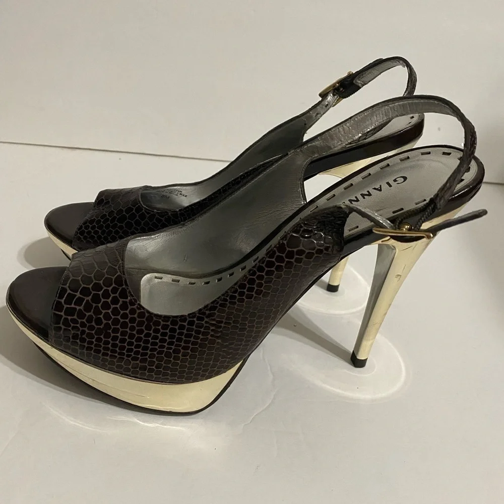 Gianni Bini Women's Brown Courts Size 8M